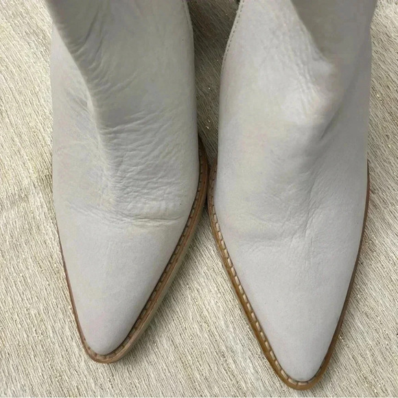 Free People Wilder Pointed Toe Leather Booties Size EU 37 US 6 White Western New - Picture 9 of 16